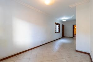 Image 3 - 920480