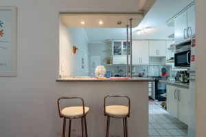 Image 14 - 920485