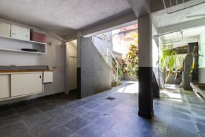 Image 28 - 920488