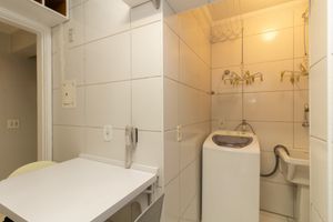 Image 15 - 920491