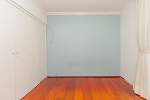 Image 22 - 920503
