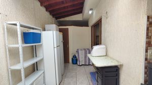Image 39 - 920508