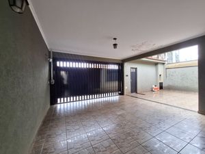 Image 34 - 920511