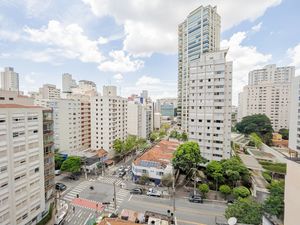 Image 25 - 920521