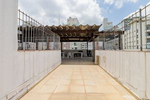 Image 31 - 920524