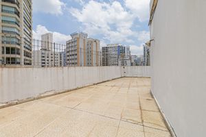 Image 29 - 920524