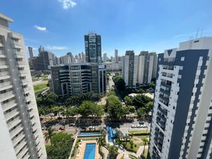 Image 5 - 920529