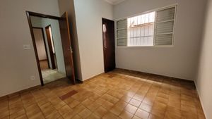 Image 31 - 920535
