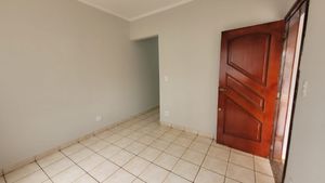 Image 35 - 920535