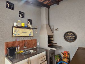 Image 7 - 920536