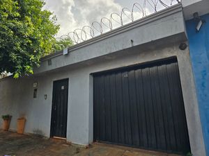 Image 33 - 920536