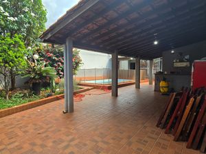 Image 2 - 920536