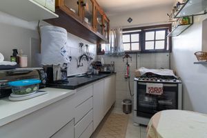 Image 42 - 920545