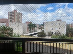Image 7 - 920547
