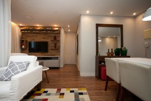 Image 3 - 920560