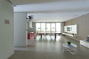Image 28 - 920561