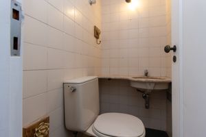 Image 7 - 920564