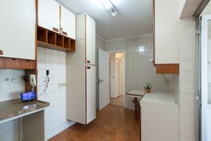 Image 24 - 920564