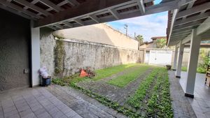 Image 25 - 920581