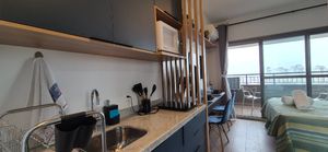 Image 19 - 920587