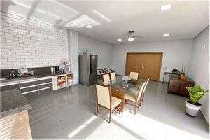 Image 22 - 920596