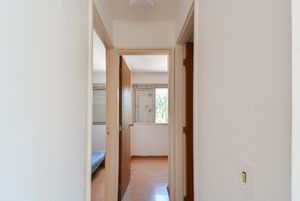 Image 7 - 920598