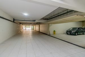 Image 18 - 920601