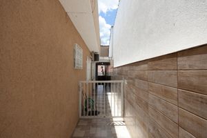 Image 71 - 920626