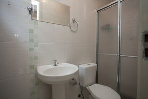 Image 96 - 920626