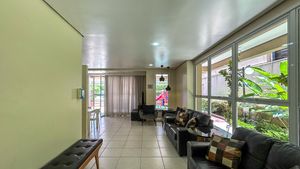 Image 31 - 920627