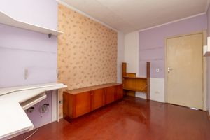 Image 7 - 920628