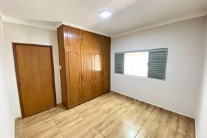 Image 34 - 920634