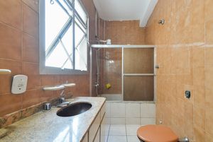 Image 30 - 920638