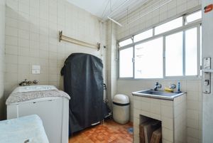 Image 32 - 920638