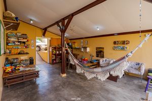 Image 44 - 920645