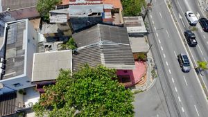 Image 13 - 920648