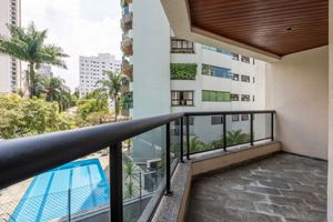 Image 8 - 920649