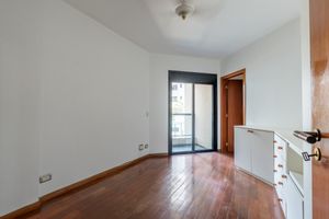 Image 31 - 920649
