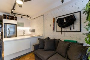 Image 4 - 920654