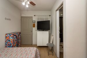Image 2 - 920655