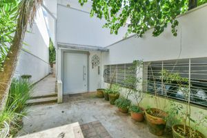 Image 45 - 920657