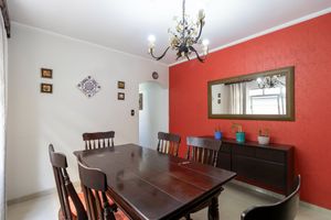 Image 21 - 920658