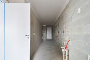 Image 27 - 920664