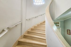 Image 15 - 920673