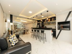 Image 34 - 920676