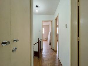Image 23 - 920677
