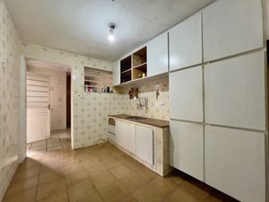 Image 30 - 920677