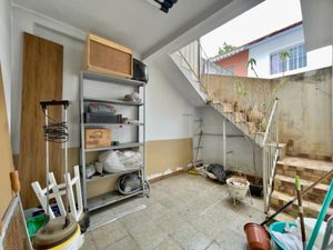 Image 39 - 920677