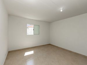 Image 19 - 920679