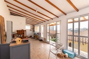 Image 38 - 920682